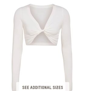 Skims twist long sleeve top in marble